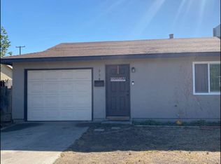 314 W Maple St, Exeter, CA 93221