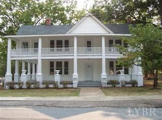 203 Music St S, Gretna, VA 24557
