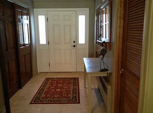 3 Merriweather Ave, Narragansett, RI 02882