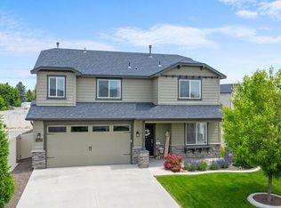 9648 W Moonlight Dr, Boise, ID 83709