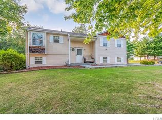 45 Capital Dr, Washingtonville, NY