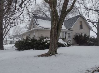 208 N Marshall St, Lostant, IL 61334