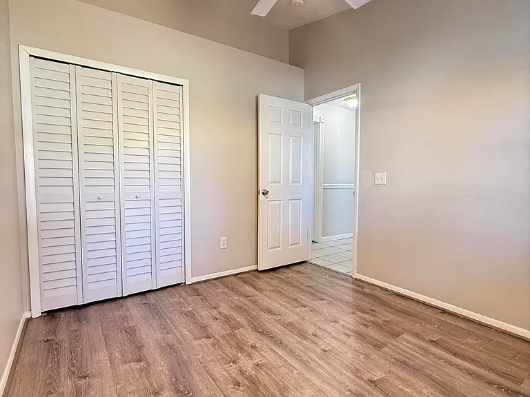 1626 SW Buffum Ln — Photo 10