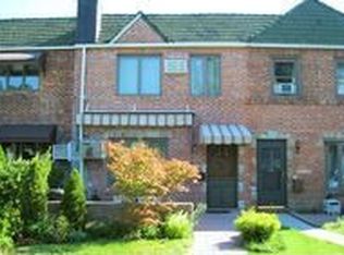 6181 79th St, Middle Village, NY 11379