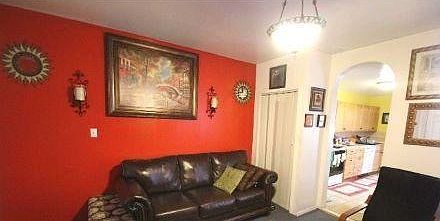 2nd image of 5033 38th St