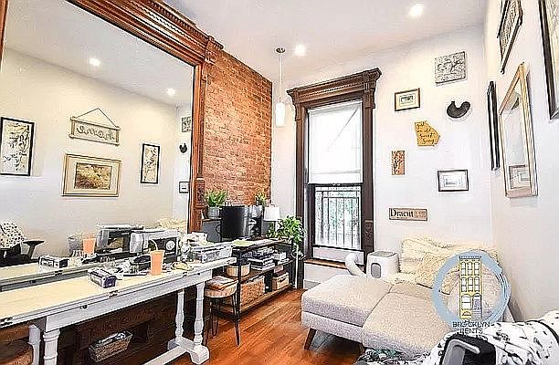 1st image of 21 Herkimer St #2B