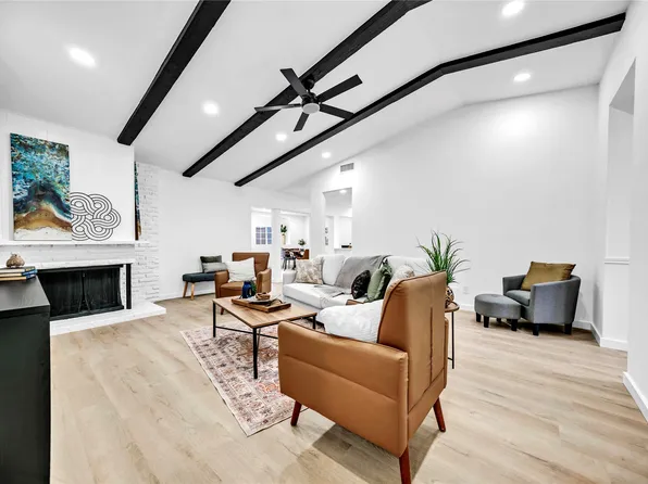 1804 Fernwood Cir, Carrollton, TX 75006