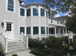 222 Manor Pl, Greenport, NY 11944