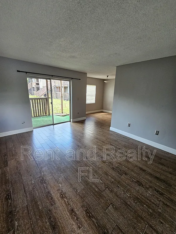 1 bed, 1.0 bath, 685 sqft, $1,100 — Photo 3