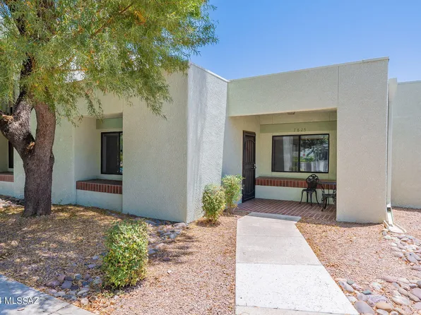 7825 N Calle De La Aldea, Tucson, AZ 85704