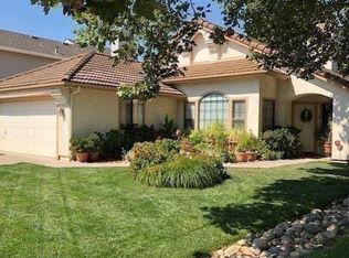 9350 Carrcroft Dr, Elk Grove, CA 95758