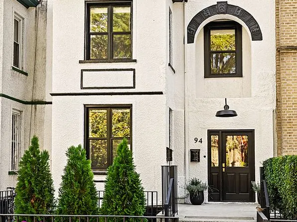 94 Hawthorne St, Brooklyn, NY 11225