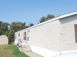 3529 N Harvest Ct, Zeeland, MI 49464