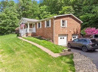 227 Shivler Rd, Hookstown, PA 15050
