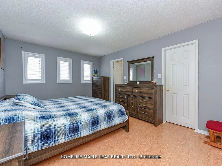 100 Alaskan Summit Ct W — Photo 40