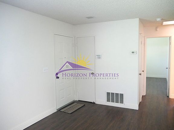 3rd image of 5808 Shadow Creek Dr APT 1