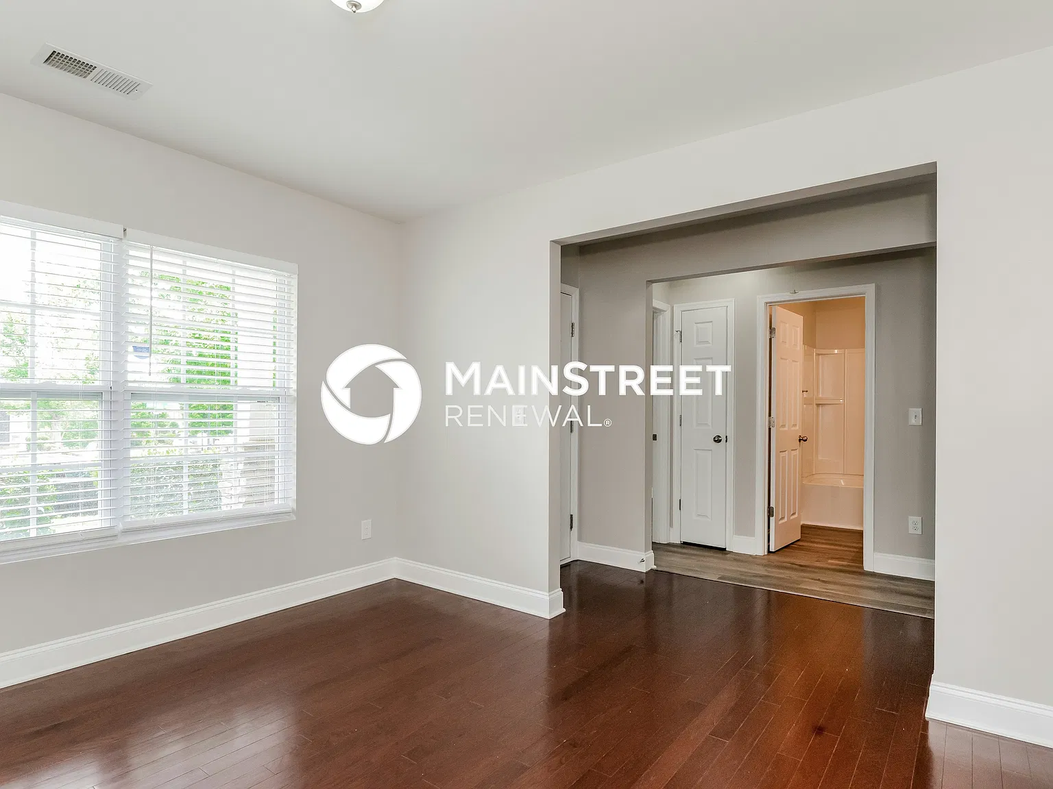 11605 Red Knoll Lane — Photo 4