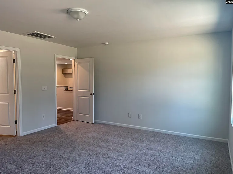 317 Windfall Rd — Photo 10