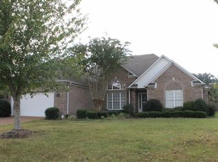 15 Doe Meadow Cv, Jackson, TN 38305