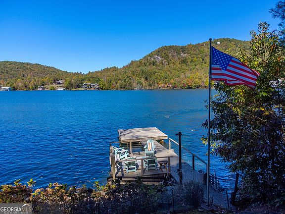 4th image of 466 Murray Cove Rd