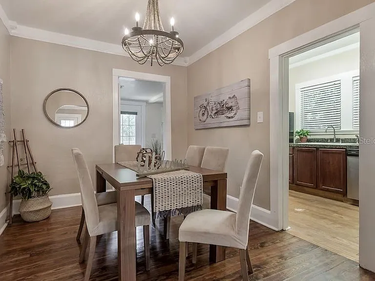 114 W Cayuga St — Photo 11