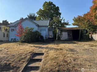 4939 SW Bruce St, Seattle, WA 98136