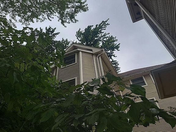 2nd image of 413 Wisconsin Ave #C