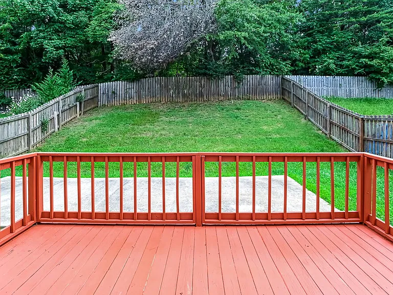 5105 Oak Pasture Ln — Photo 16
