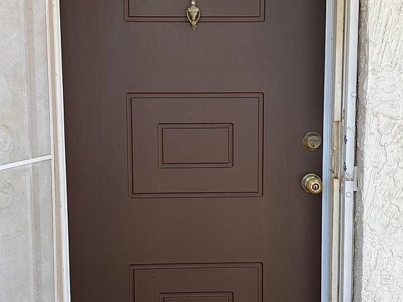 3rd image of 1725 N Date St Unit 49