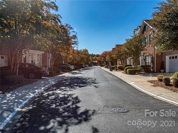 14552 Adair Manor Ct — Photo 31