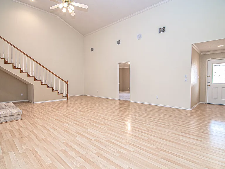 3527 Boyd Ave — Photo 4