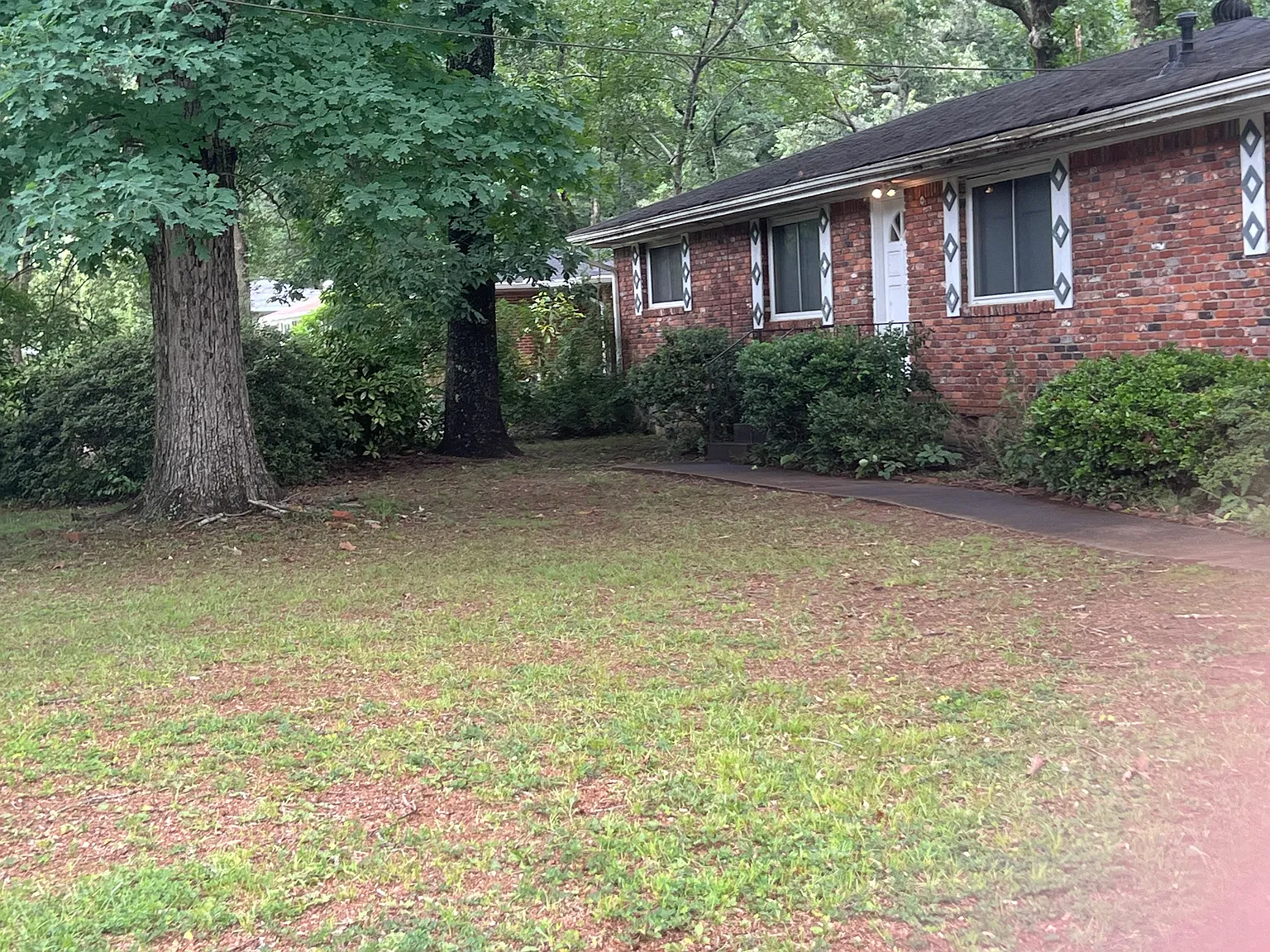 3 bed, 1200 sqft, $1,850 — Photo 1