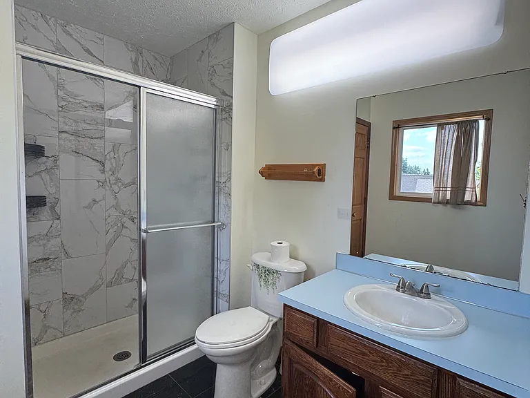 13519 Atwood Ave — Photo 29