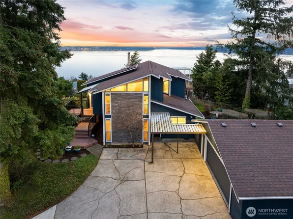 1411 Scenic Drive NE, Tacoma, WA 98422