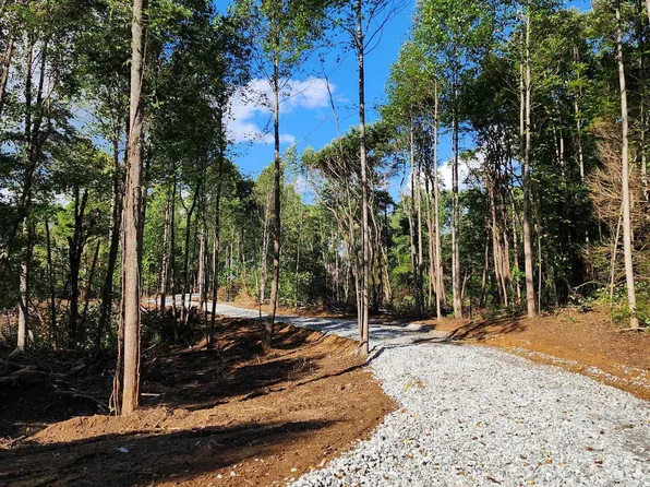 2 Port Williams Rd, Williams, IN 47470