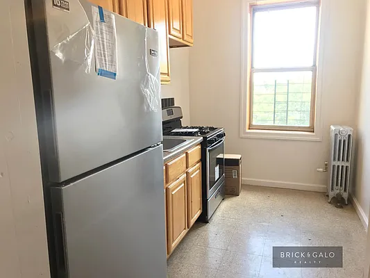 Rented by BRICK & GALO REALTY CORP | media 10