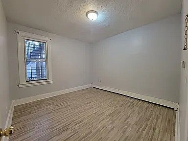 1st image of 637 S Park St #B