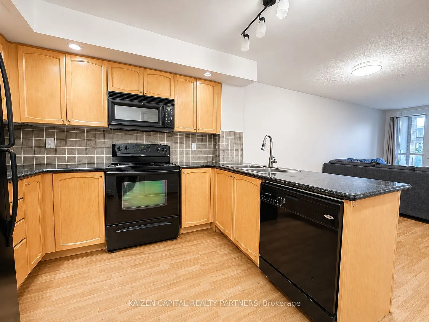 1 bed, $2,250 — Photo 4