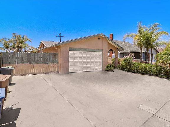 2nd image of 265 Del Valle Dr