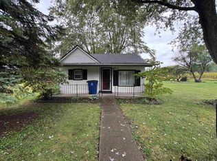1306 S Geneva Ave, Marion, IN 46953