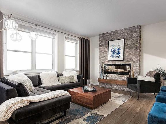 3rd image of 110 Greenbriar Pl NW #1301