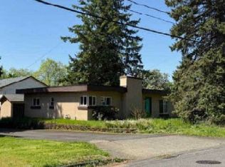 12530 SE Sherman St, Portland, OR 97233