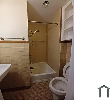 111 Regan St #4 — Photo 3