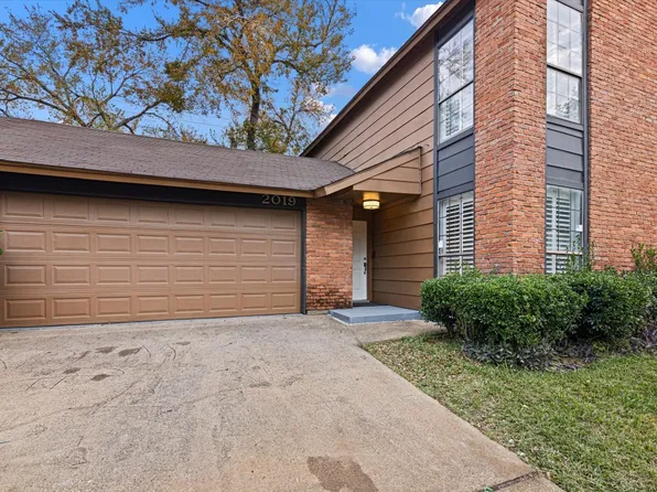 2019 Wilshire Dr, Irving, TX 75061