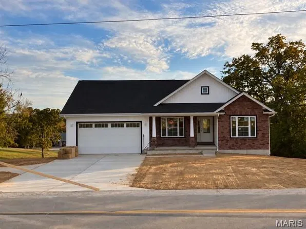 547 Vineland School Rd, De Soto, MO 63020