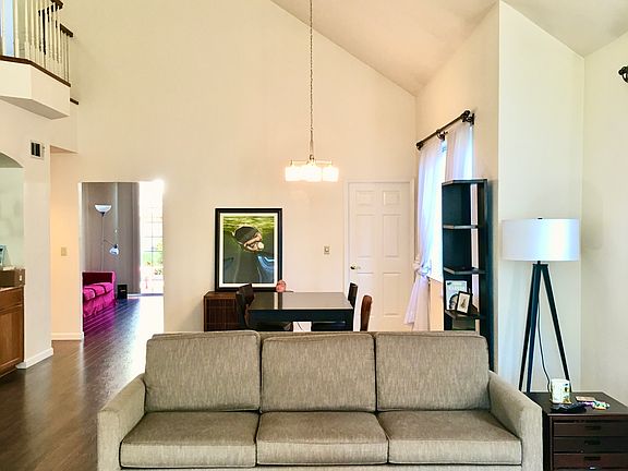 Living room, dinning room