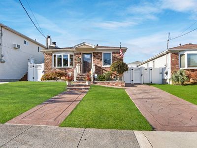 785 Katan Ave, Staten Island, NY, 10312