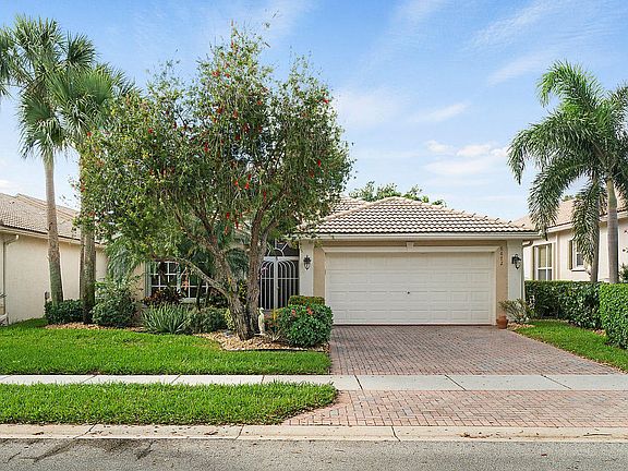4th image of 6672 Malta Dr