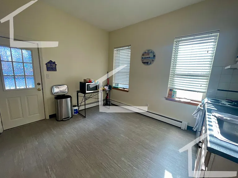 208 Chestnut Hill Ave #3 — Photo 8