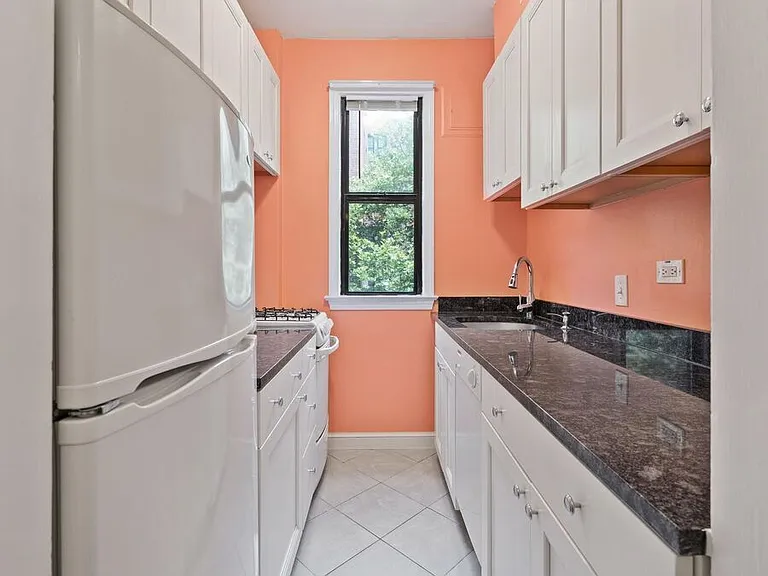 2515 K St NW #609 — Photo 31